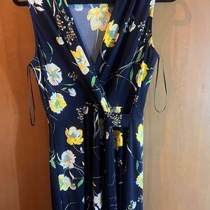 Chic Floral Midi Dress in Navy and Yellow